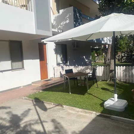 住宿加早餐酒店 La Casa Me 滨海弗兰卡维拉