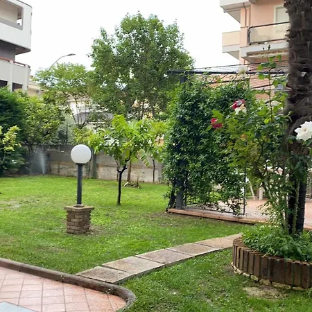 La Casa Me 3*