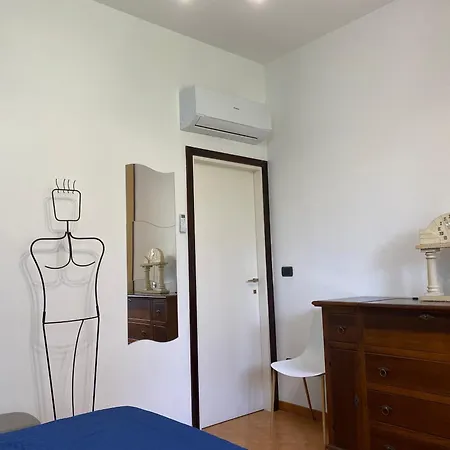La Casa Me